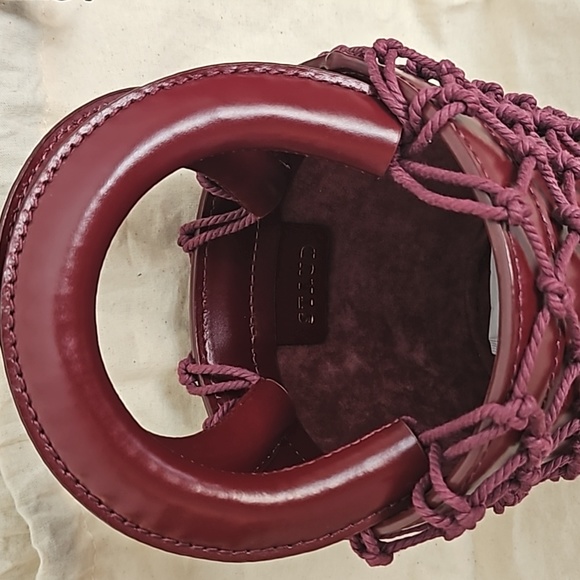 Staud burgundy bucket bag mini - Picture 2 of 4